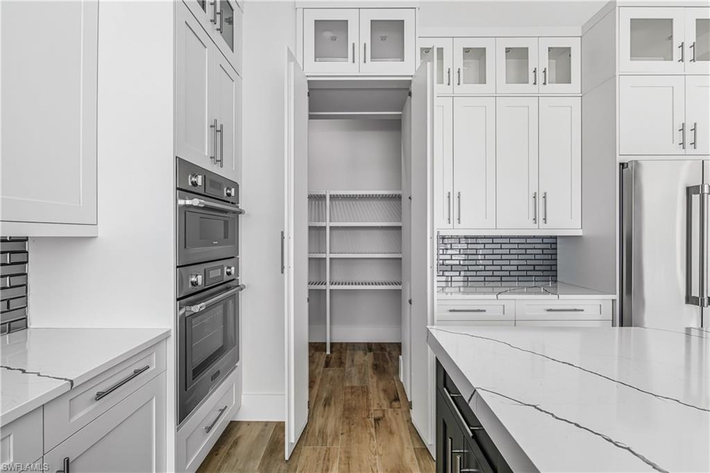 MARCO ISLAND - Residential