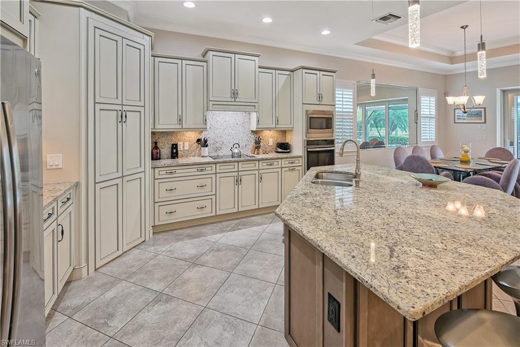 ISLES OF COLLIER PRESERVE - Residential