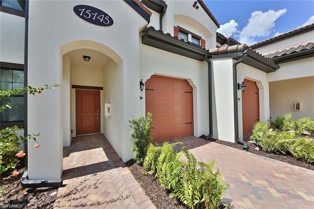 COACH HOMES AT LIVINGSTON LAKES - Residential Lease