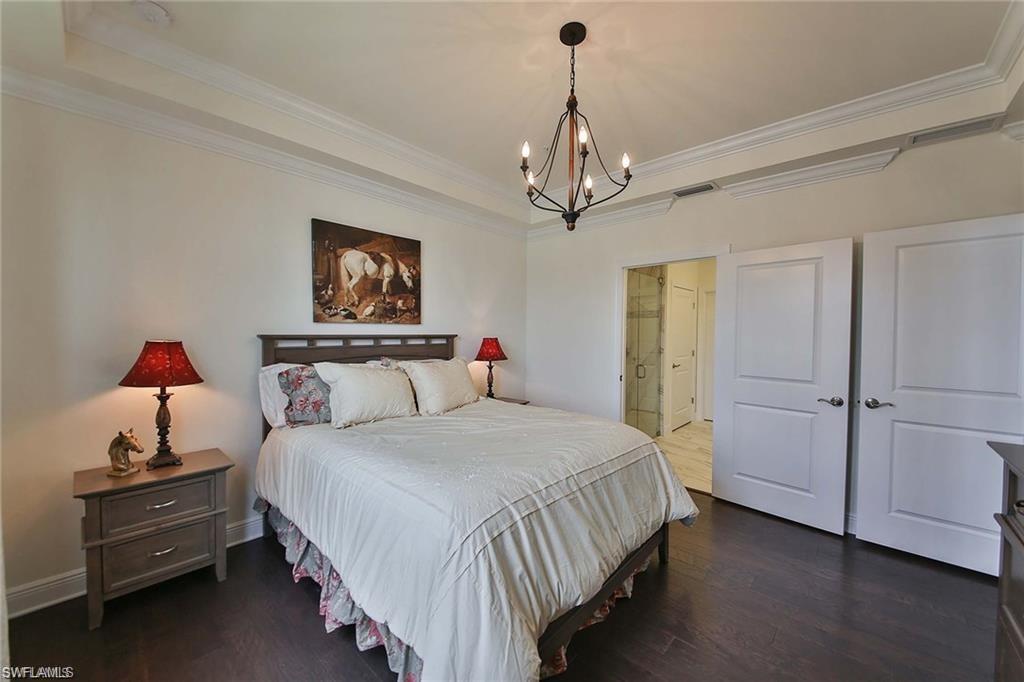 COACH HOMES AT LIVINGSTON LAKES - Residential Lease