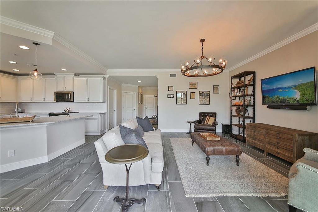 COACH HOMES AT LIVINGSTON LAKES - Residential Lease