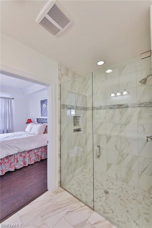 COACH HOMES AT LIVINGSTON LAKES - Residential Lease