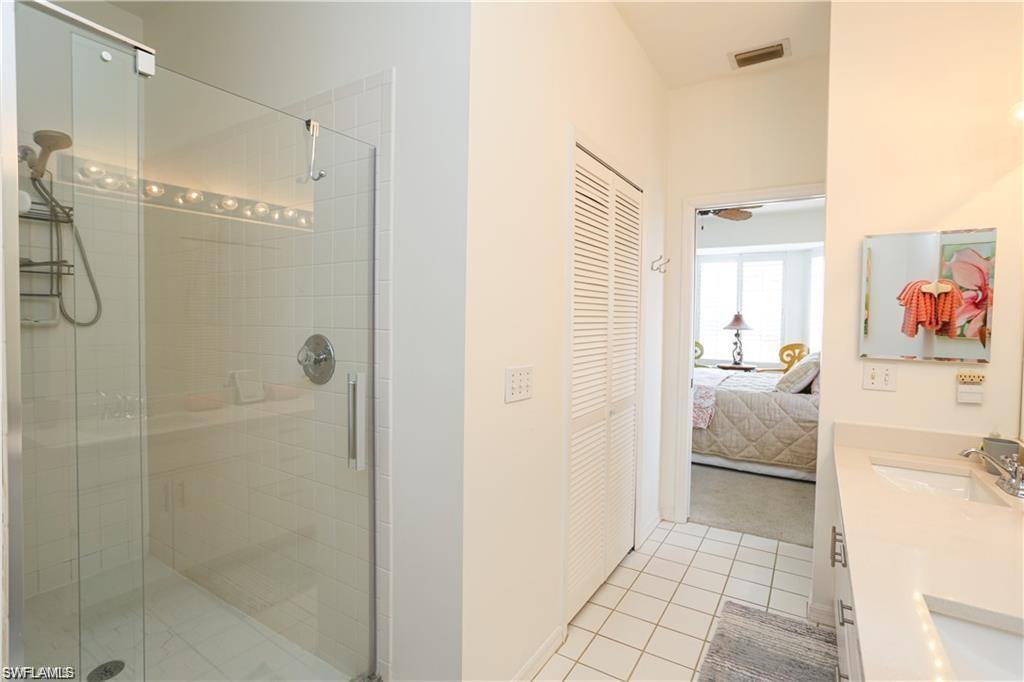 COMPASS POINT SOUTH - Residential Lease