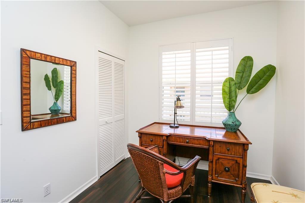 COMPASS POINT SOUTH - Residential Lease