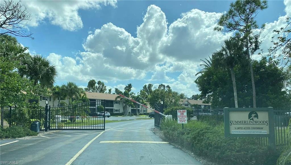 SUMMERLIN WOODS - Residential