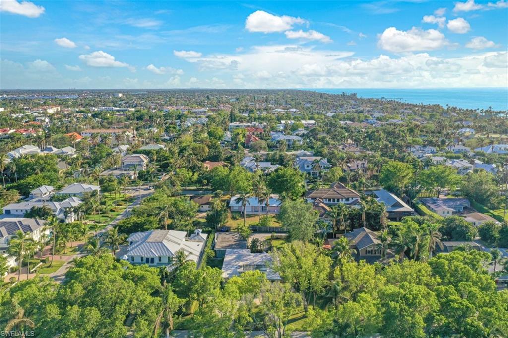 OLDE NAPLES - Residential