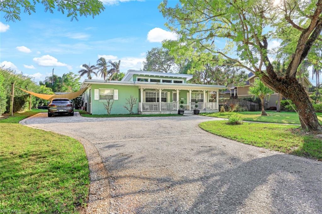 OLDE NAPLES - Residential