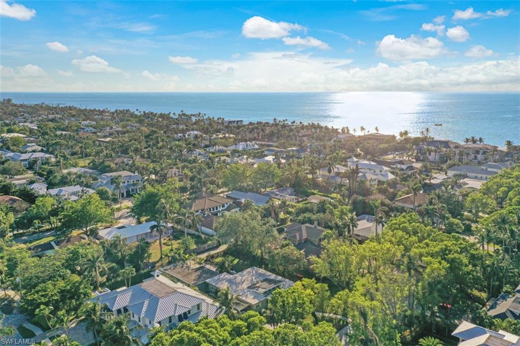 OLDE NAPLES - Residential