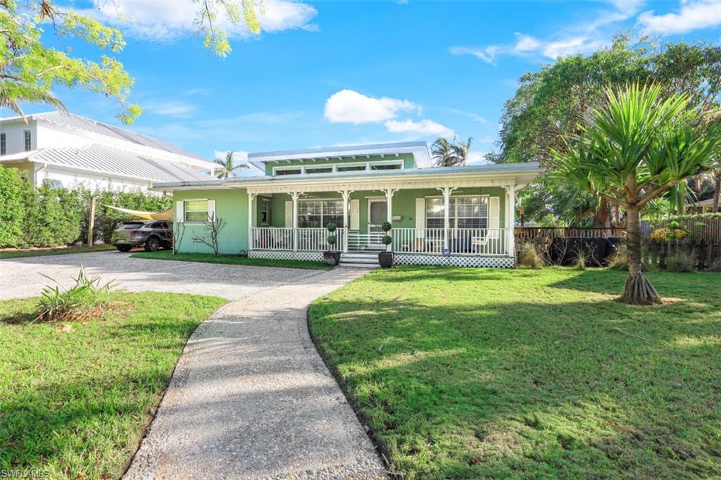 OLDE NAPLES - Residential