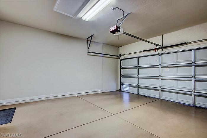 REFLECTION LAKES - Residential