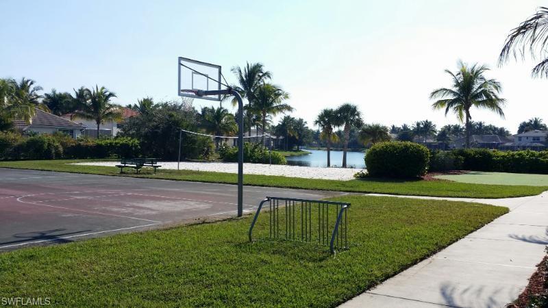 REFLECTION LAKES - Residential