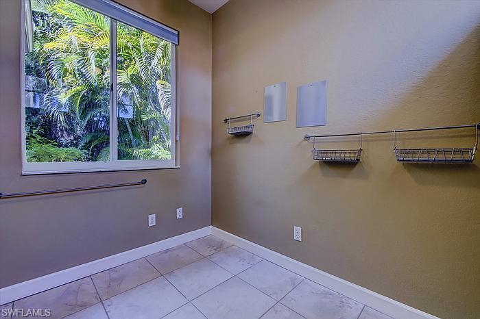 REFLECTION LAKES - Residential