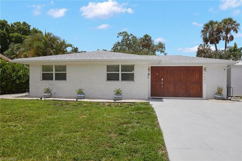 9899 Pennsylvania AVE BONITA SPRINGS FL 34135