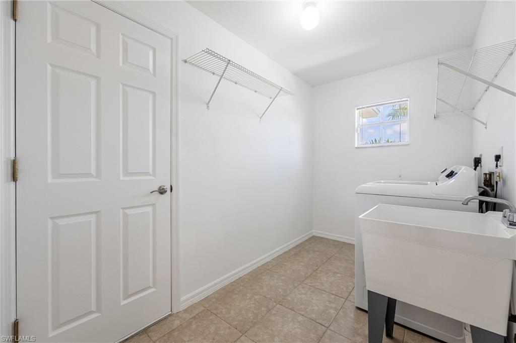 HAWK'S PRESERVE - Residential