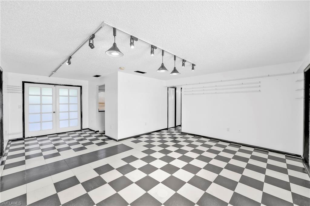 SHENANDOAH ESTATES - Residential