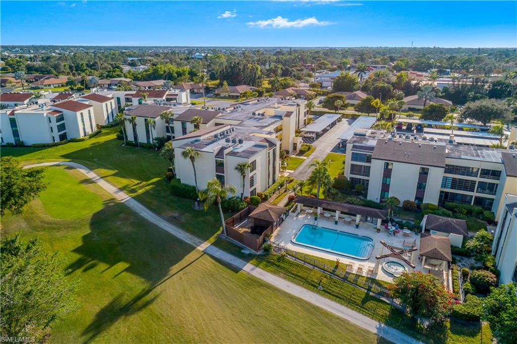 LAKEWOOD - Residential