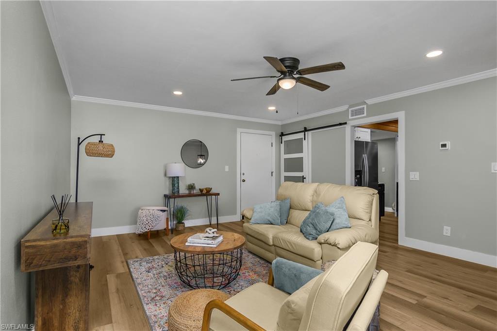 LAKEWOOD - Residential