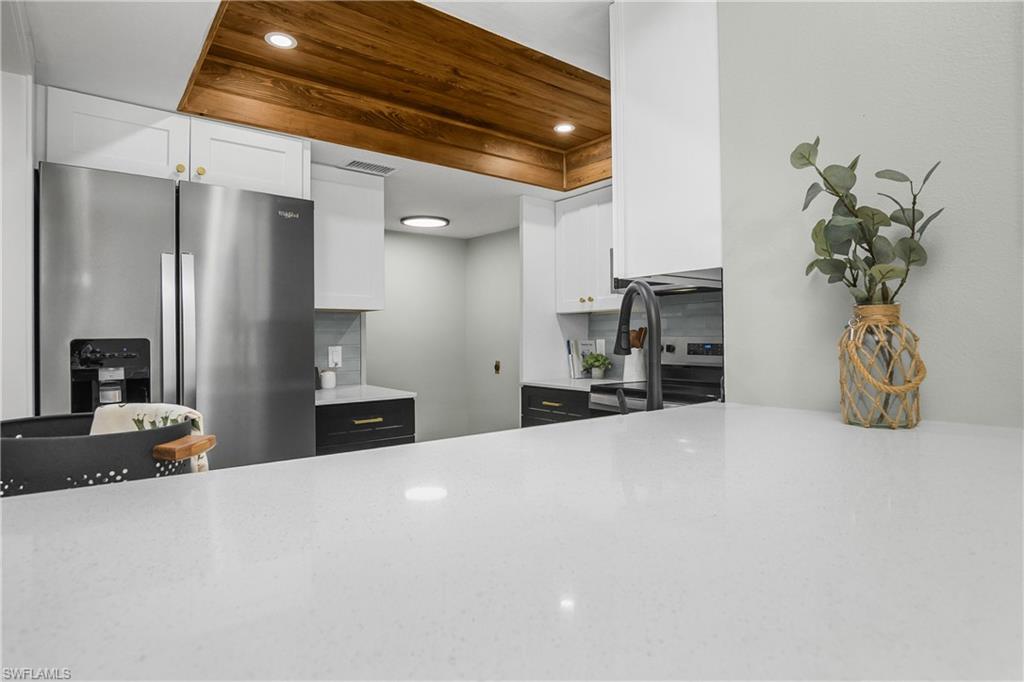 LAKEWOOD - Residential