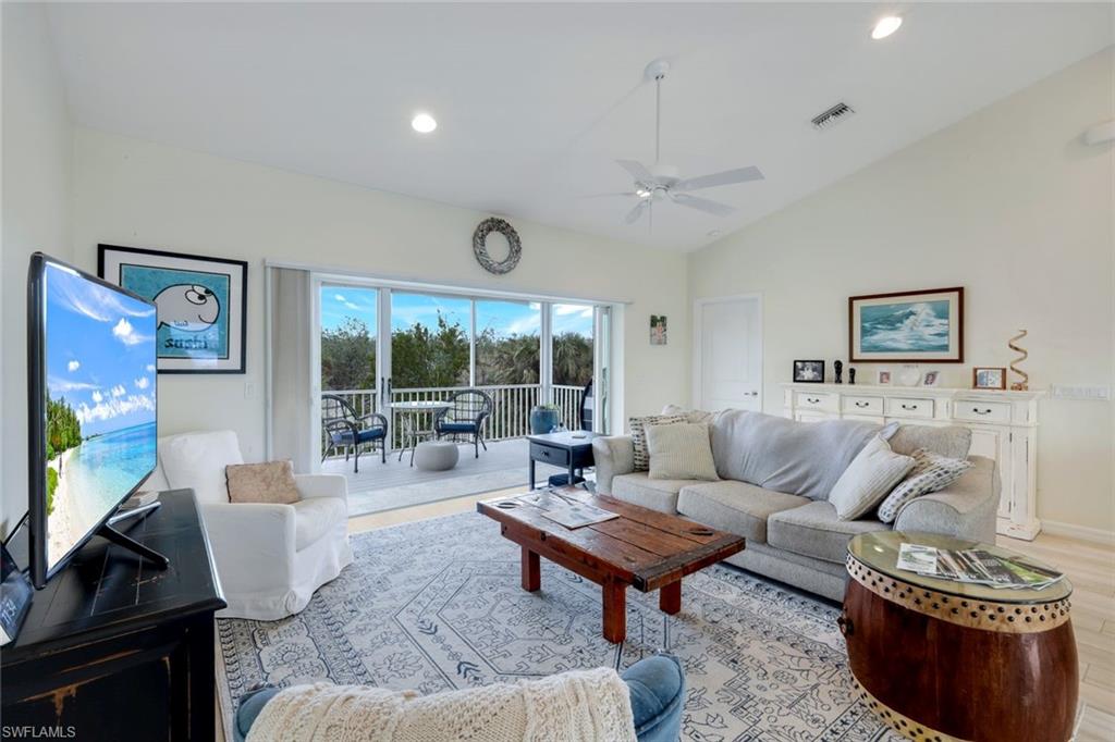 SANIBEL HIGHLANDS - Residential