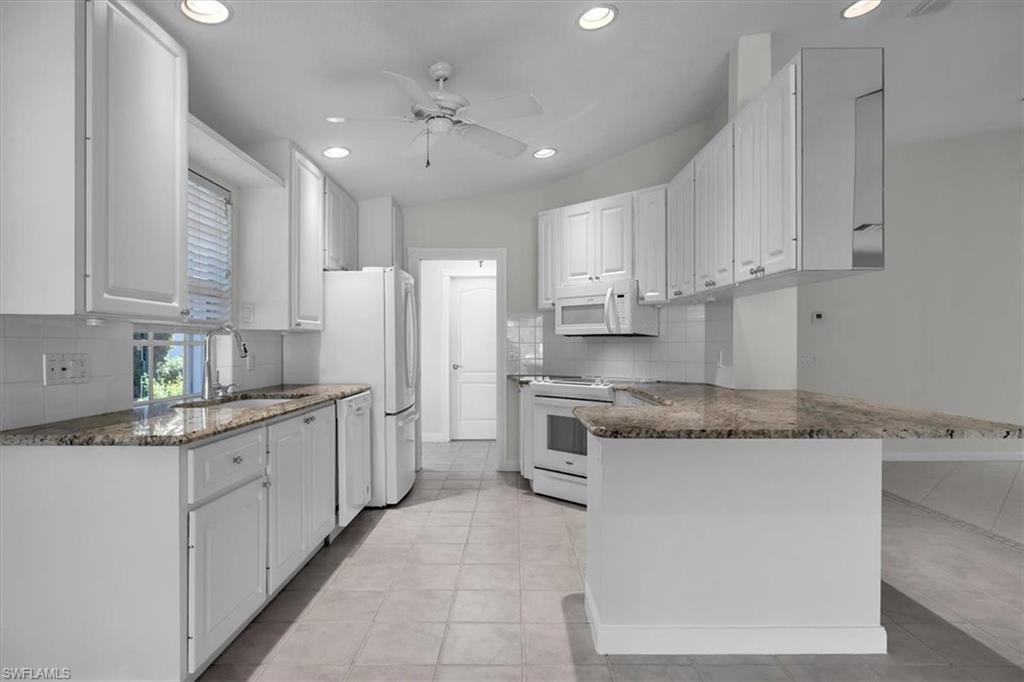 VILLAGE WALK - Residential Lease