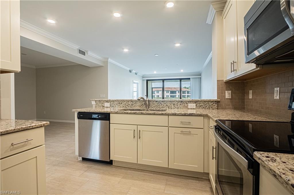 GARDEN HOMES AT LIVINGSTON LAKES - Residential