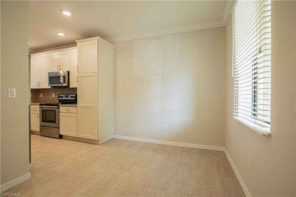 GARDEN HOMES AT LIVINGSTON LAKES - Residential