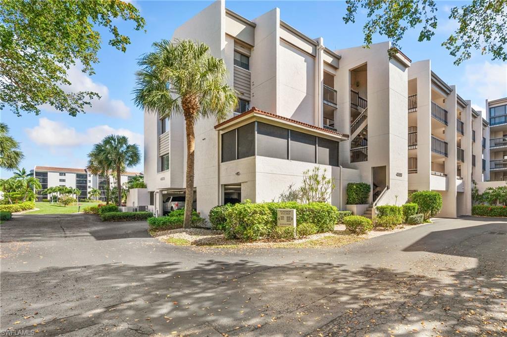 FLAGSHIP VILLAGE - Residential