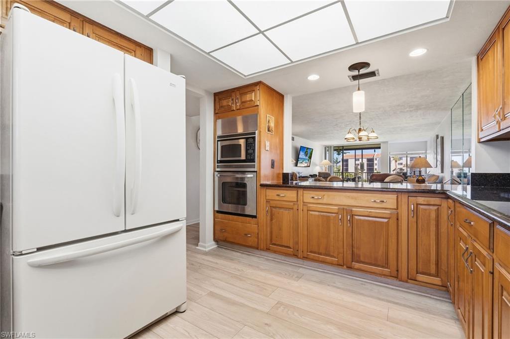 FLAGSHIP VILLAGE - Residential