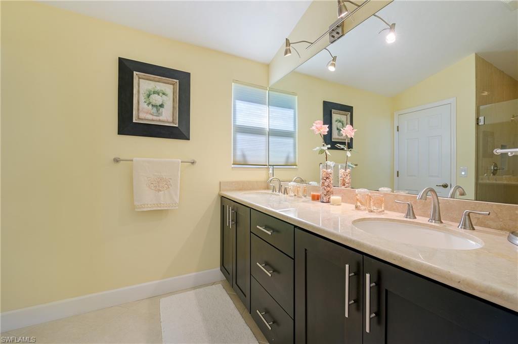 CAROLANDS - Residential