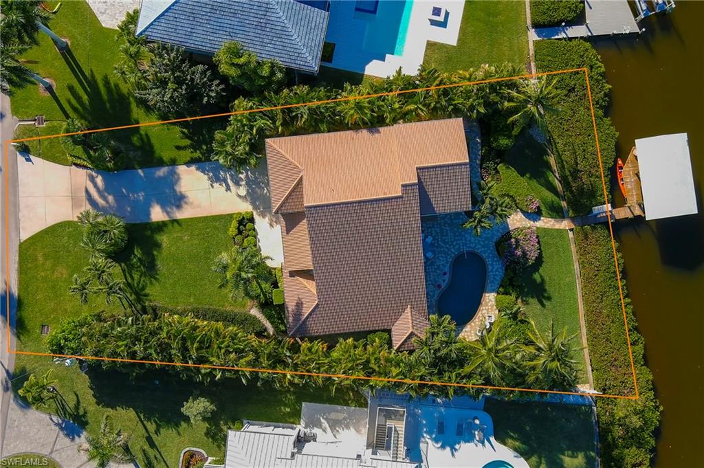 CAROLANDS - Residential