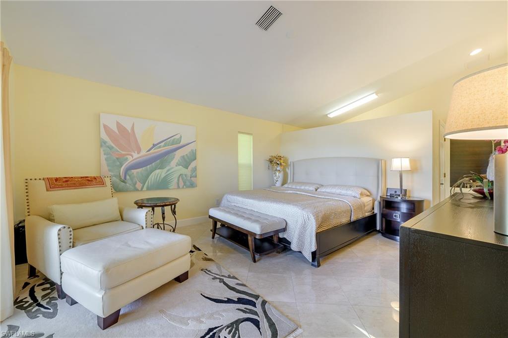 CAROLANDS - Residential