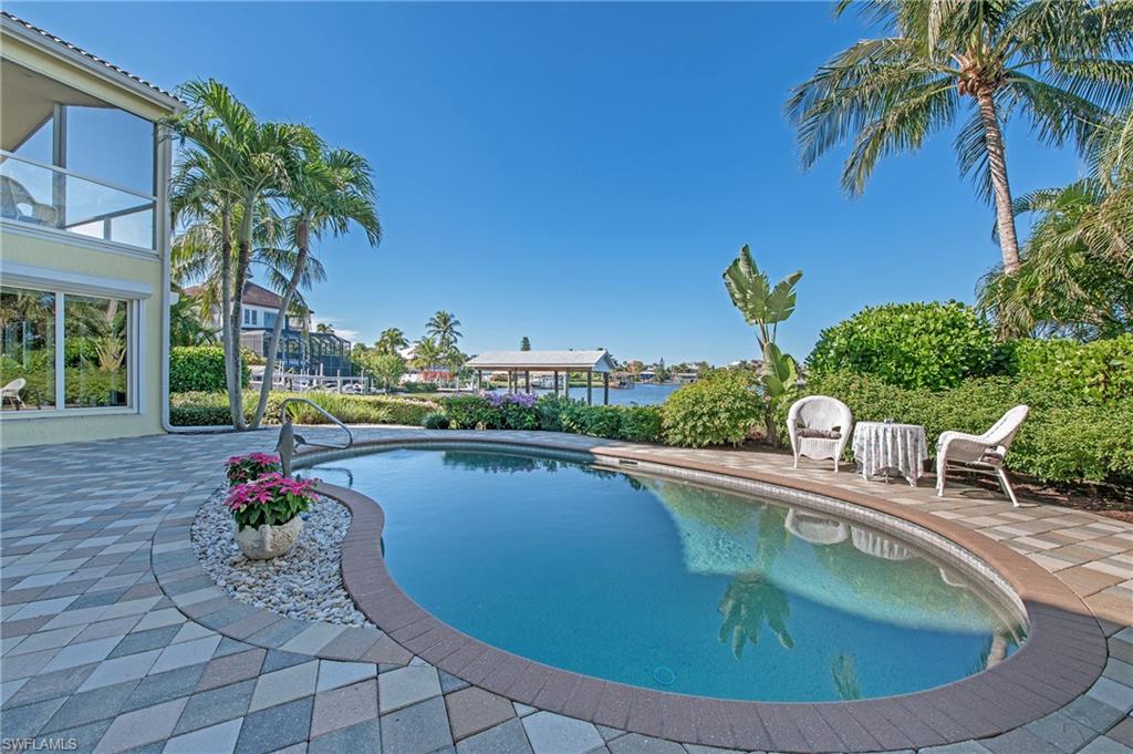 CAROLANDS - Residential