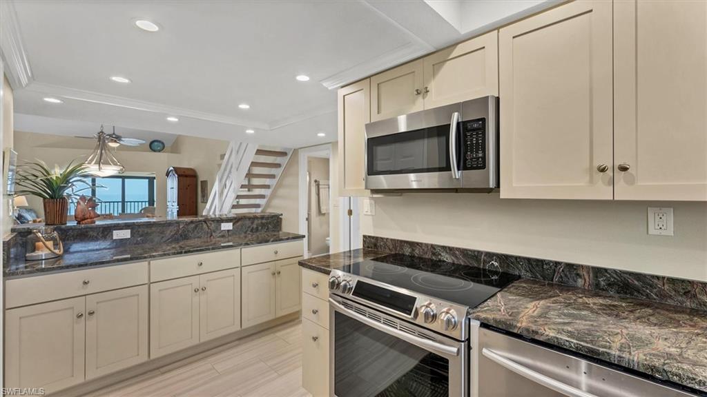 PELICAN LANDING CONDO - Residential