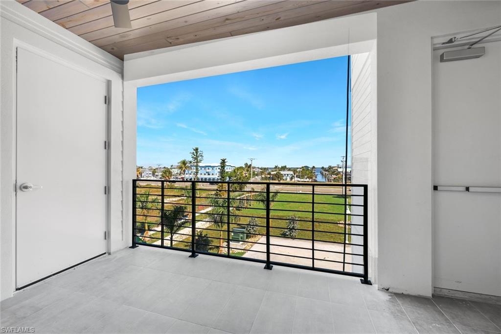 GULFSIDE 12 - Residential