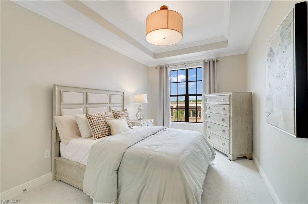 THE RESIDENCES AT COCONUT POINT - Residential Lease