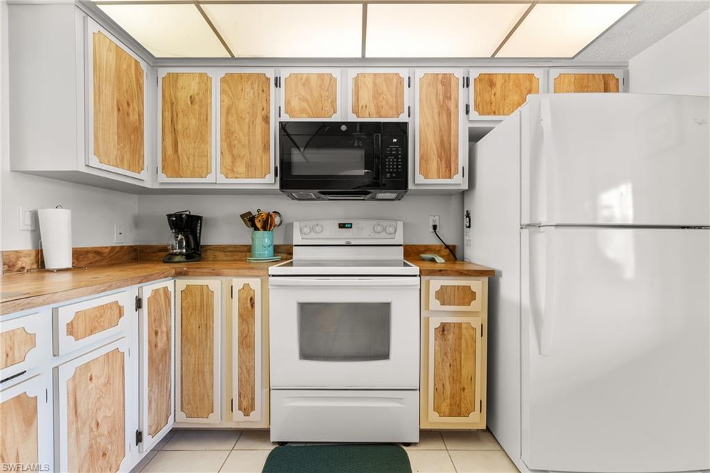 HARBOUR VISTA CONDO - Residential