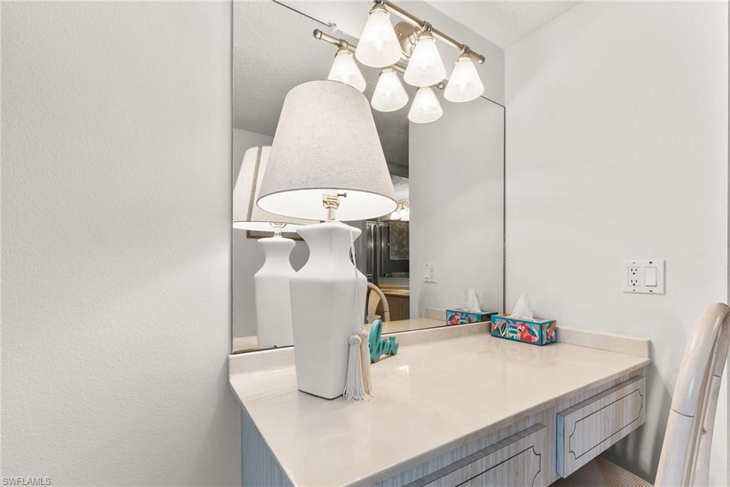 HARBOUR VISTA CONDO - Residential