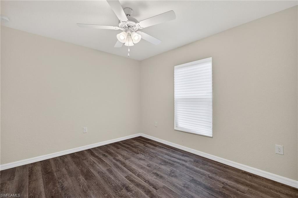 LABELLE ESTATES - Residential Lease