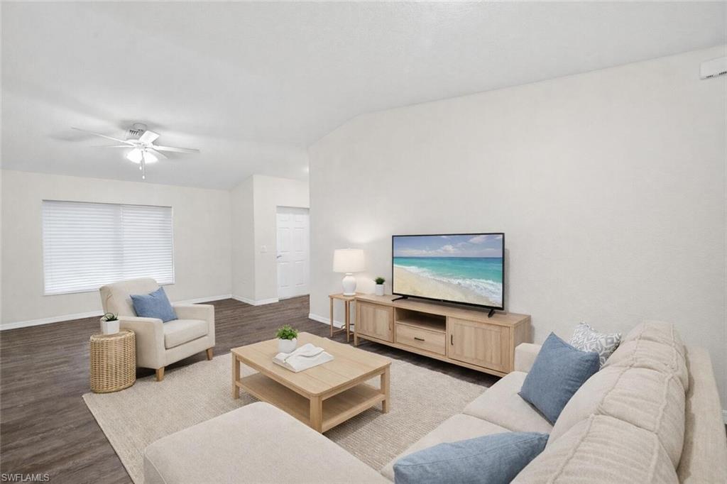 LABELLE ESTATES - Residential Lease