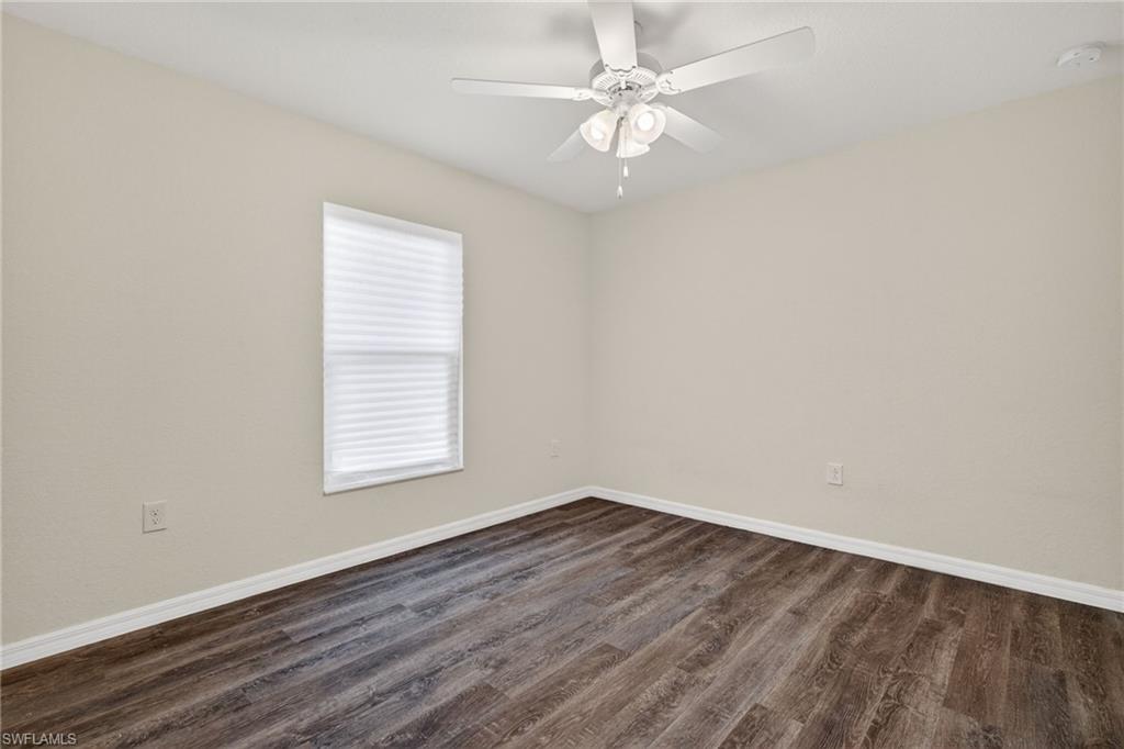 LABELLE ESTATES - Residential Lease