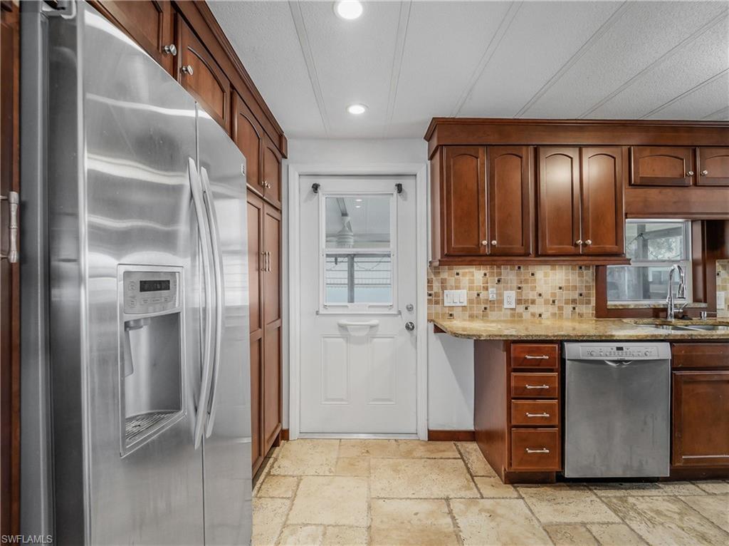 OLD BRIDGE VILLAGE - Residential Lease