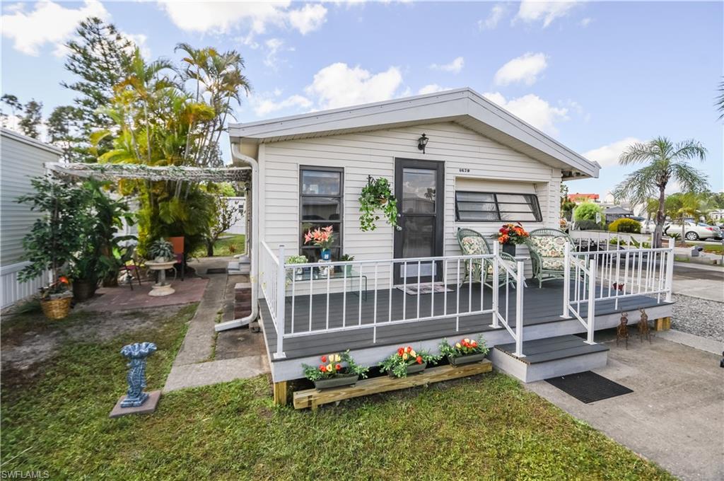 CYPRESS BEND RV RESORT - Residential