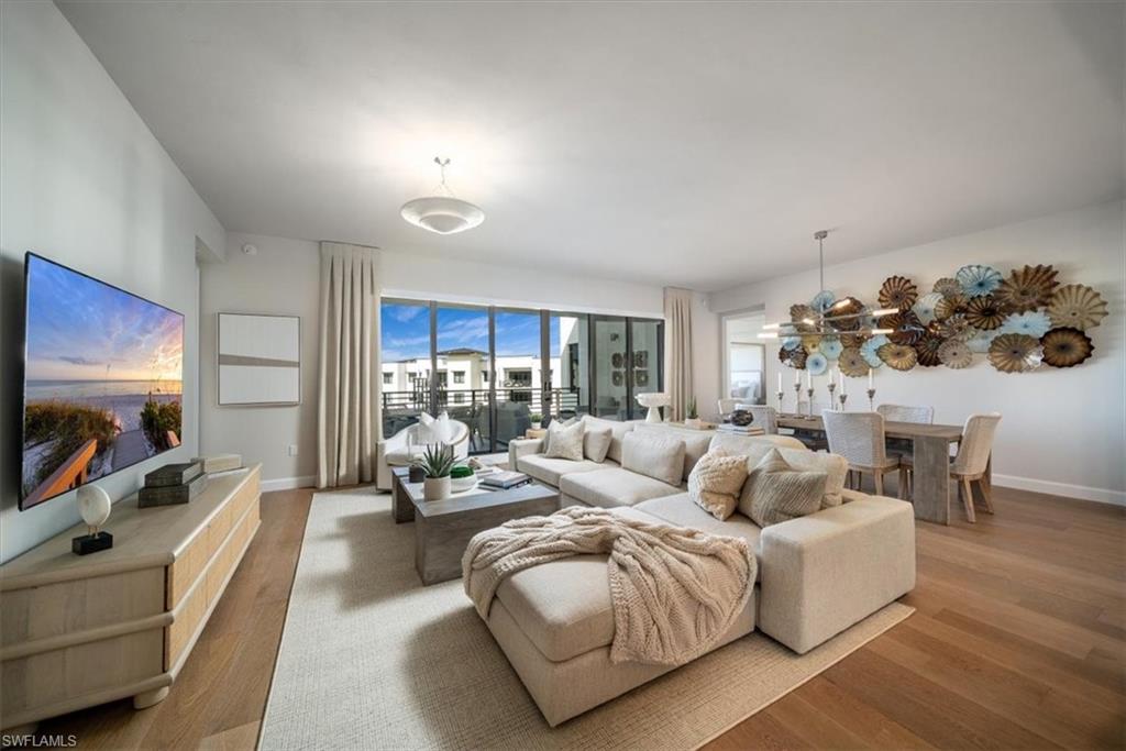 ELEVEN ELEVEN CENTRAL - Residential