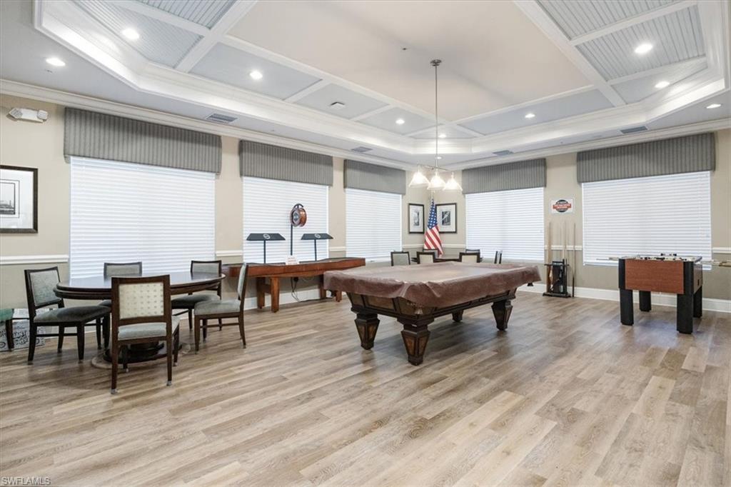 MARBELLA LAKES - Residential