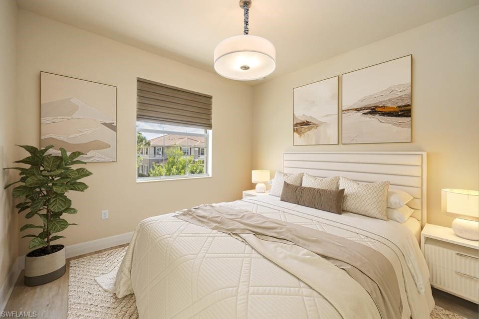 MARBELLA LAKES - Residential