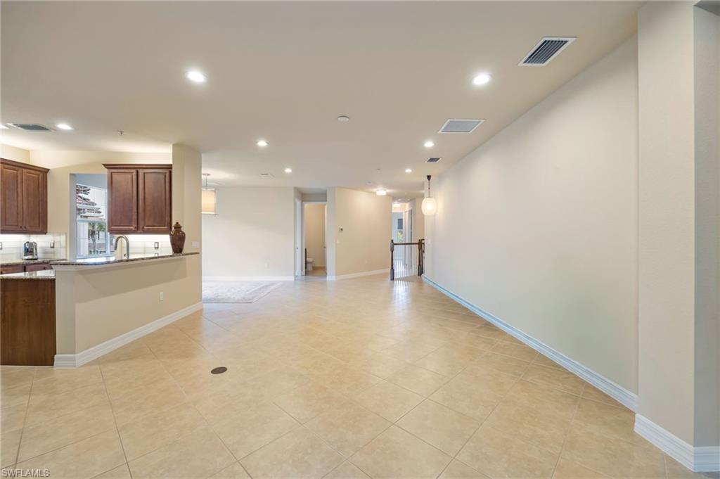 MARBELLA LAKES - Residential