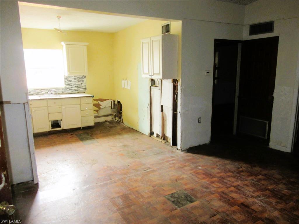 PUNTA GORDA - Residential