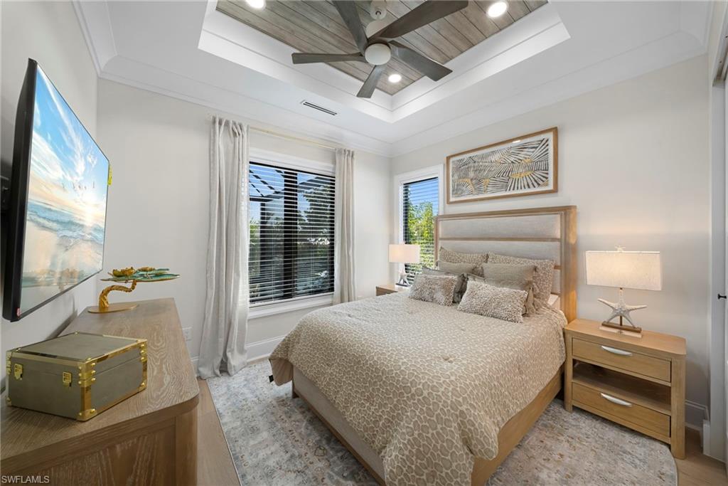 ISLES OF CAPRI - Residential