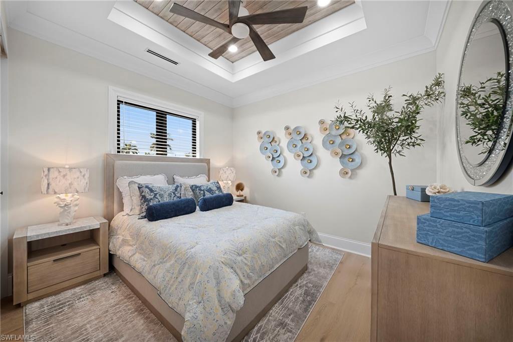 ISLES OF CAPRI - Residential