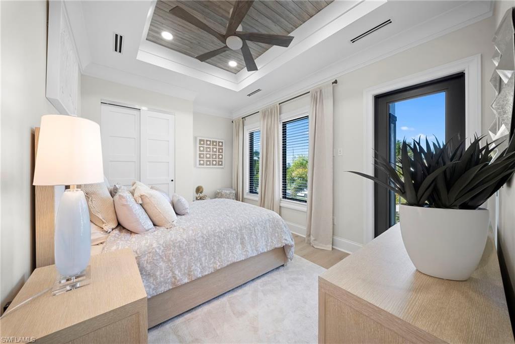 ISLES OF CAPRI - Residential